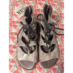 Roan Leather Gladiator Sandal